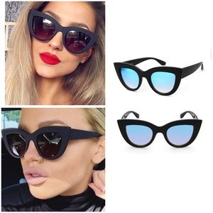 Cat eye mirror / black sunglasses